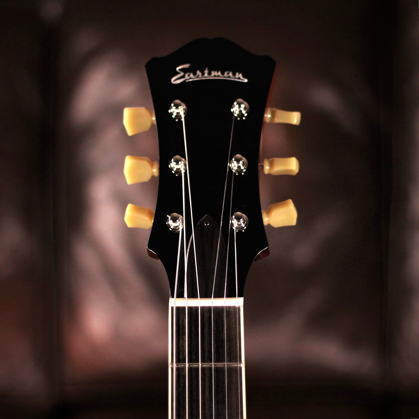 Eastman T386 Classic