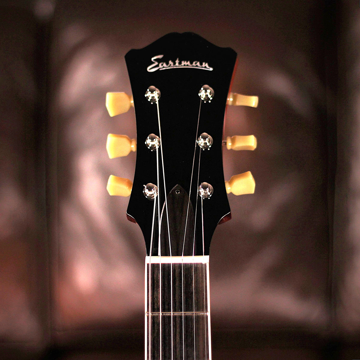 Eastman T386 Classic