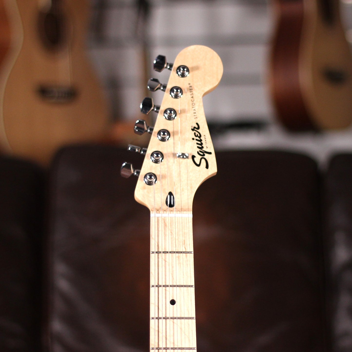 Squier Sonic Stratocaster - Flash Pink