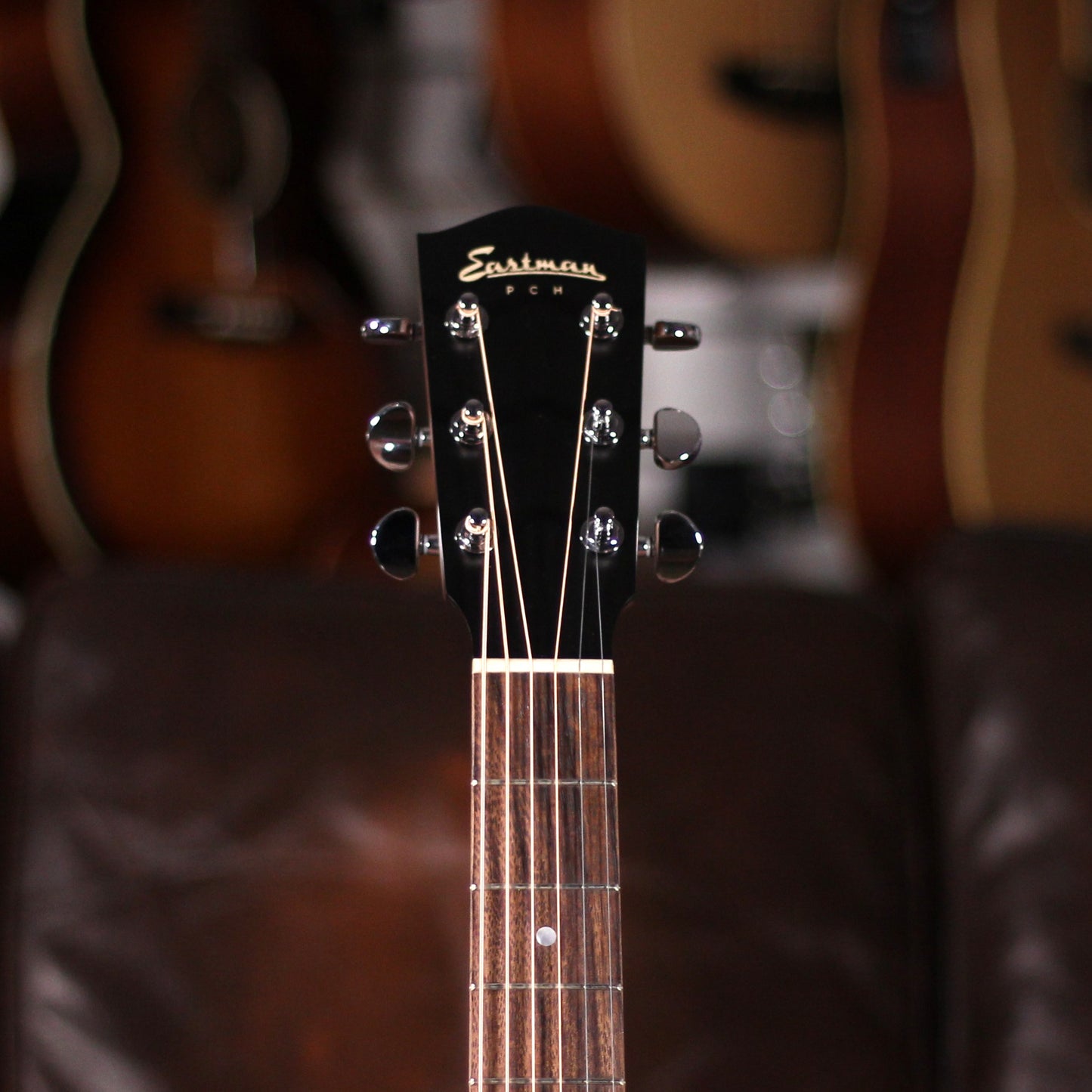 Eastman PCH2-OM-BK