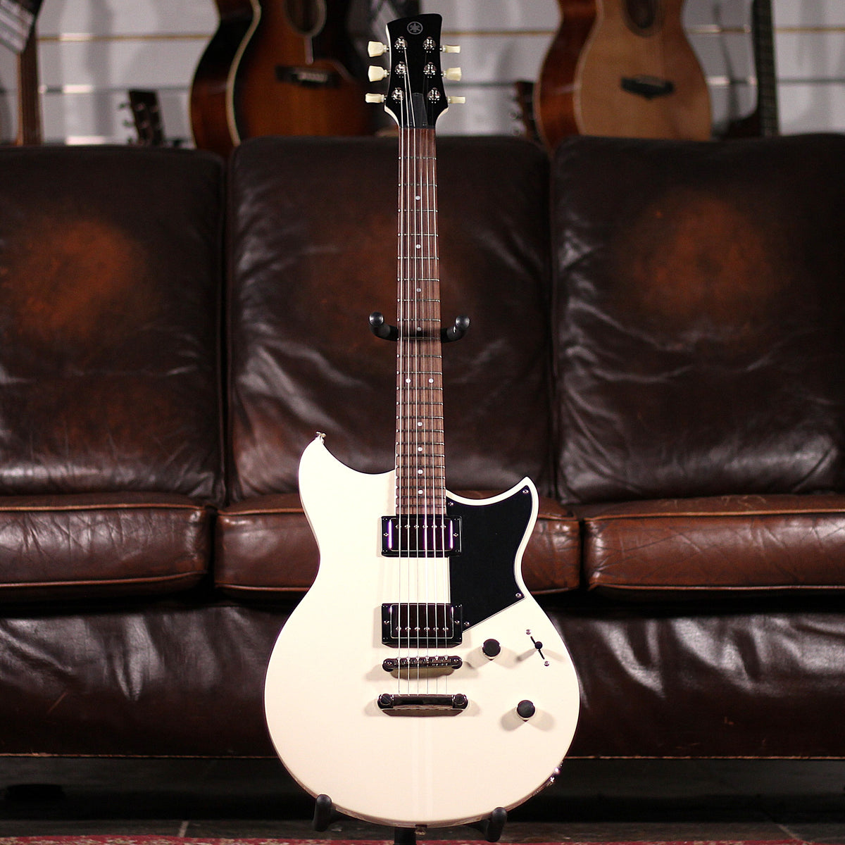 Yamaha Revstar Element RSE20 - Vintage White