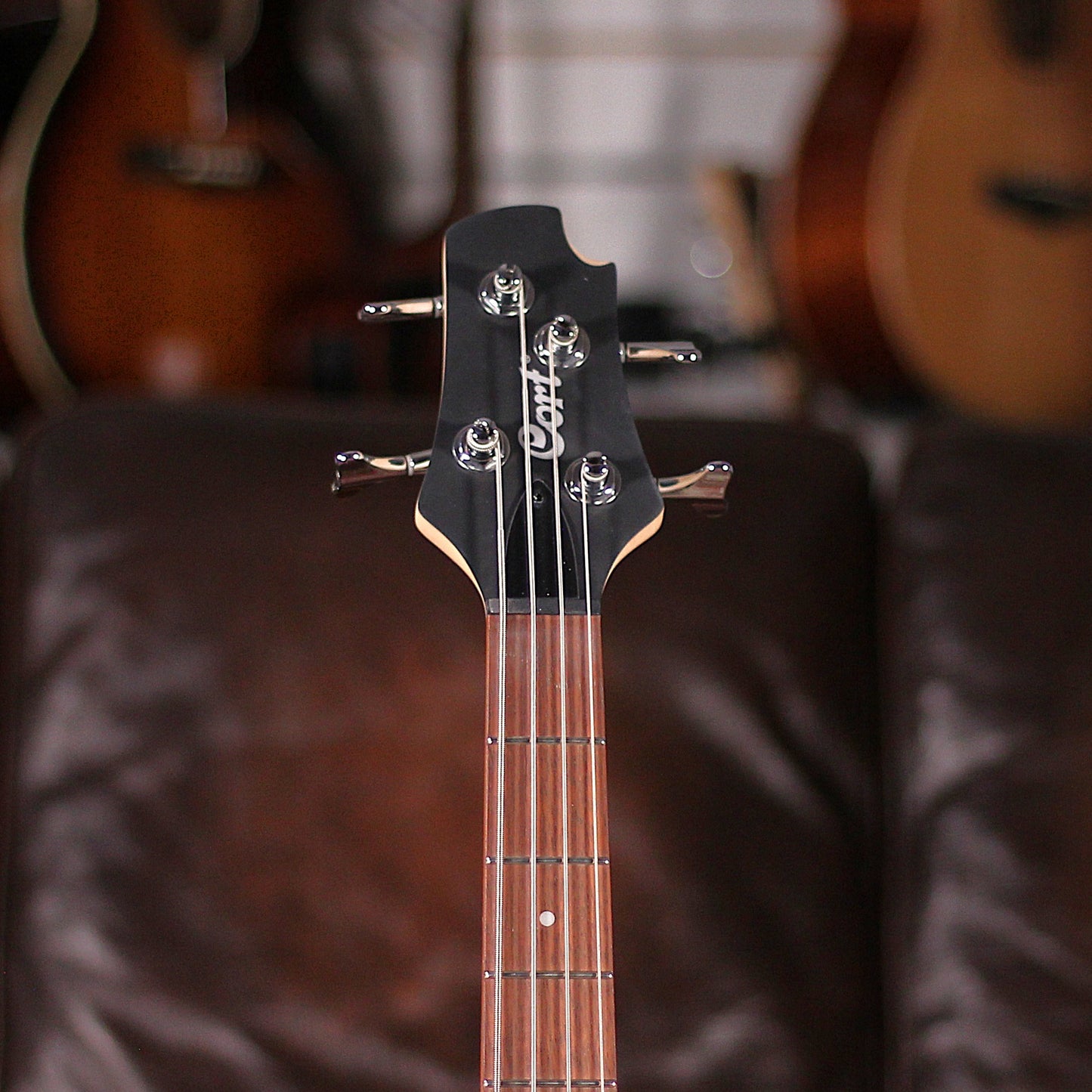 Cort Action Junior Short Scale Black