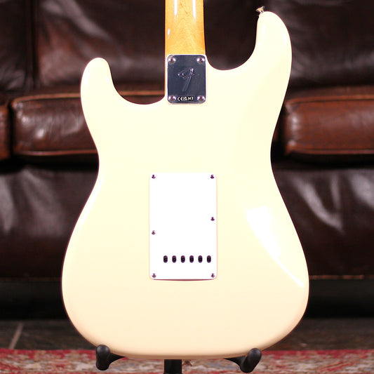 Fender Vintera III Late 60's Stratocaster MN OWT