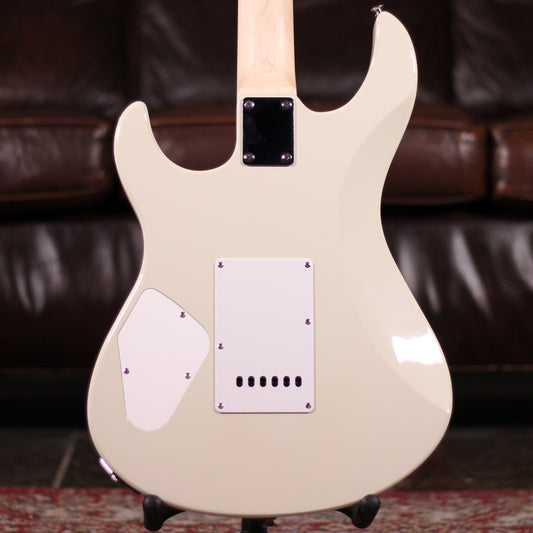 Yamaha Pacifica - 112V - Vintage White