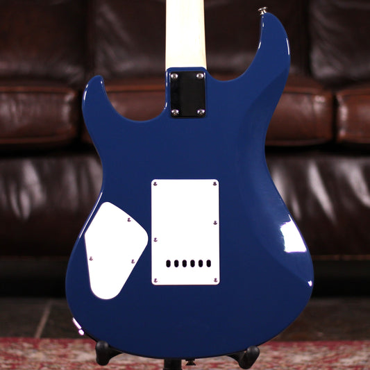 Yamaha Pacifica 112V - United Blue