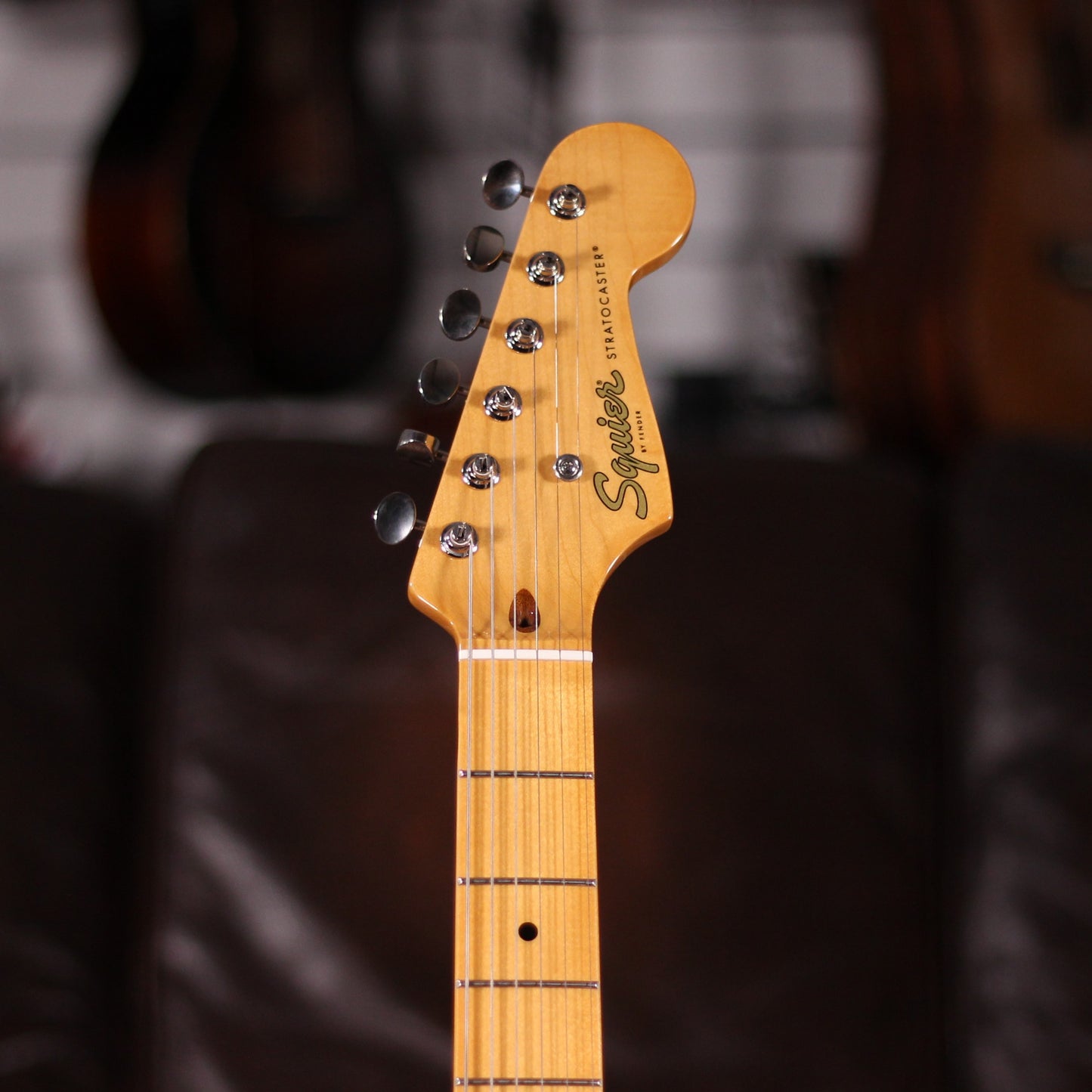Squier 50's Classic Vibe Stratocaster - Shell Pink