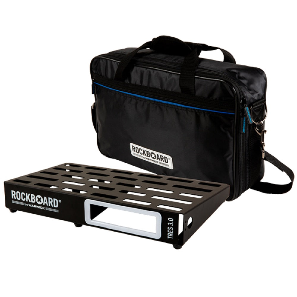 Rockboard Tres 3.0 with Gig Bag - Pedal Boards available at Foulds Guitars Derby