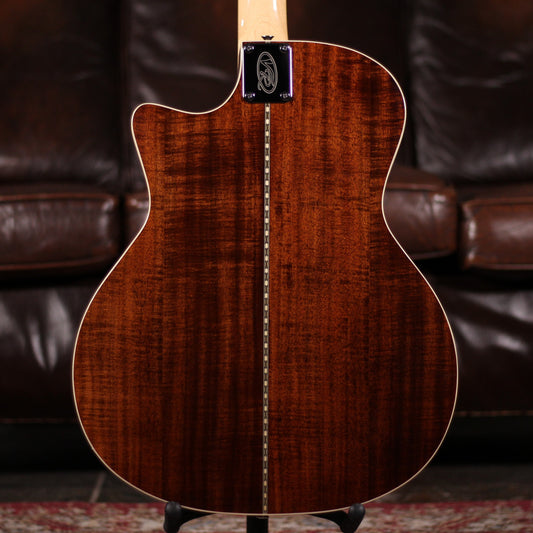 nan - nan available at Foulds Guitars Derby