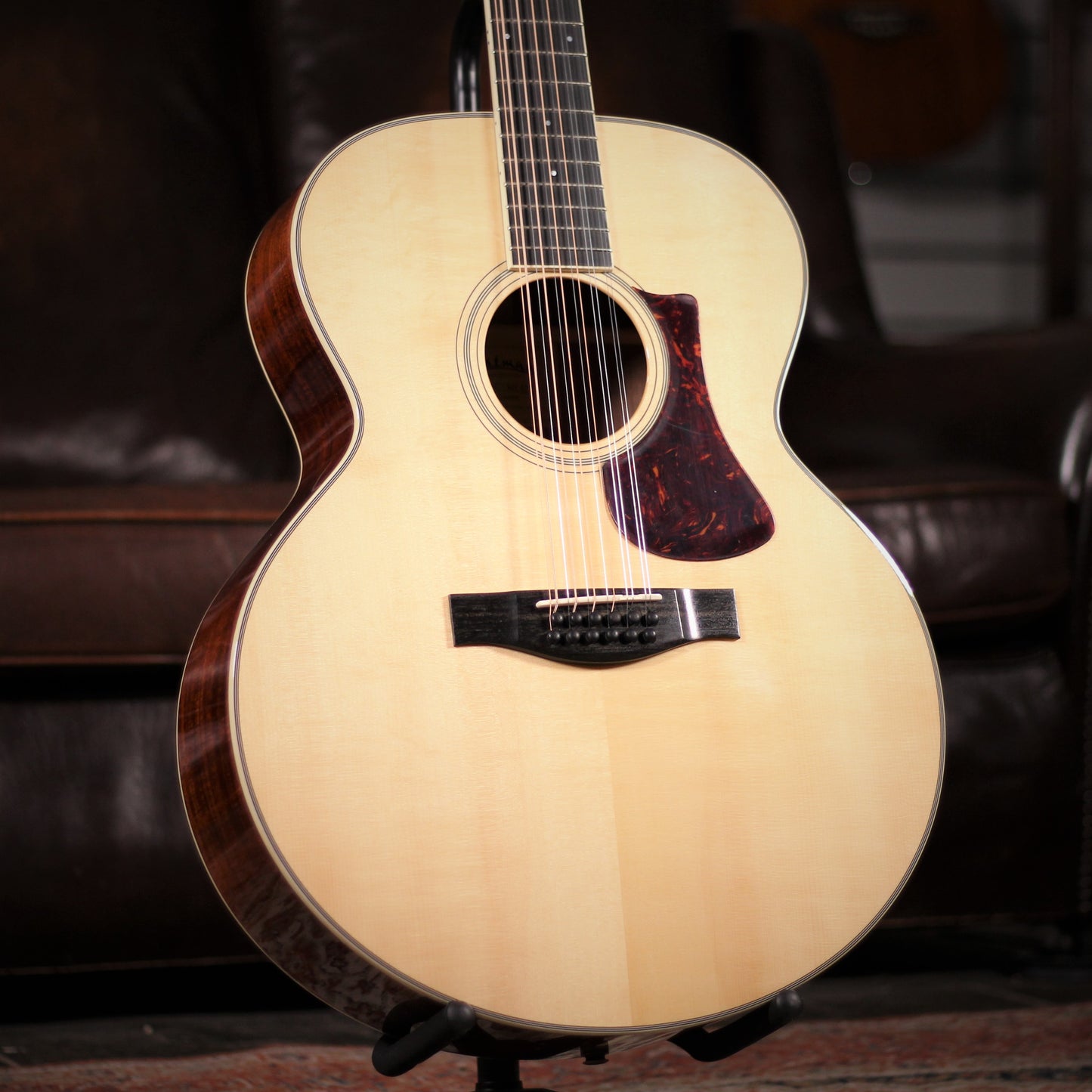 Eastman AC330E-12 12-String angled