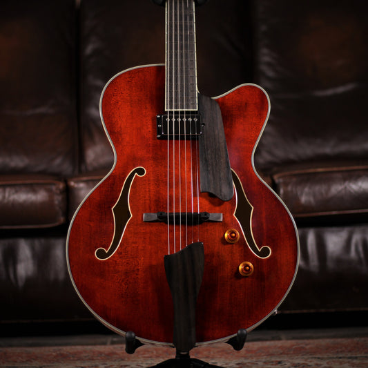 Eastman AR503CE