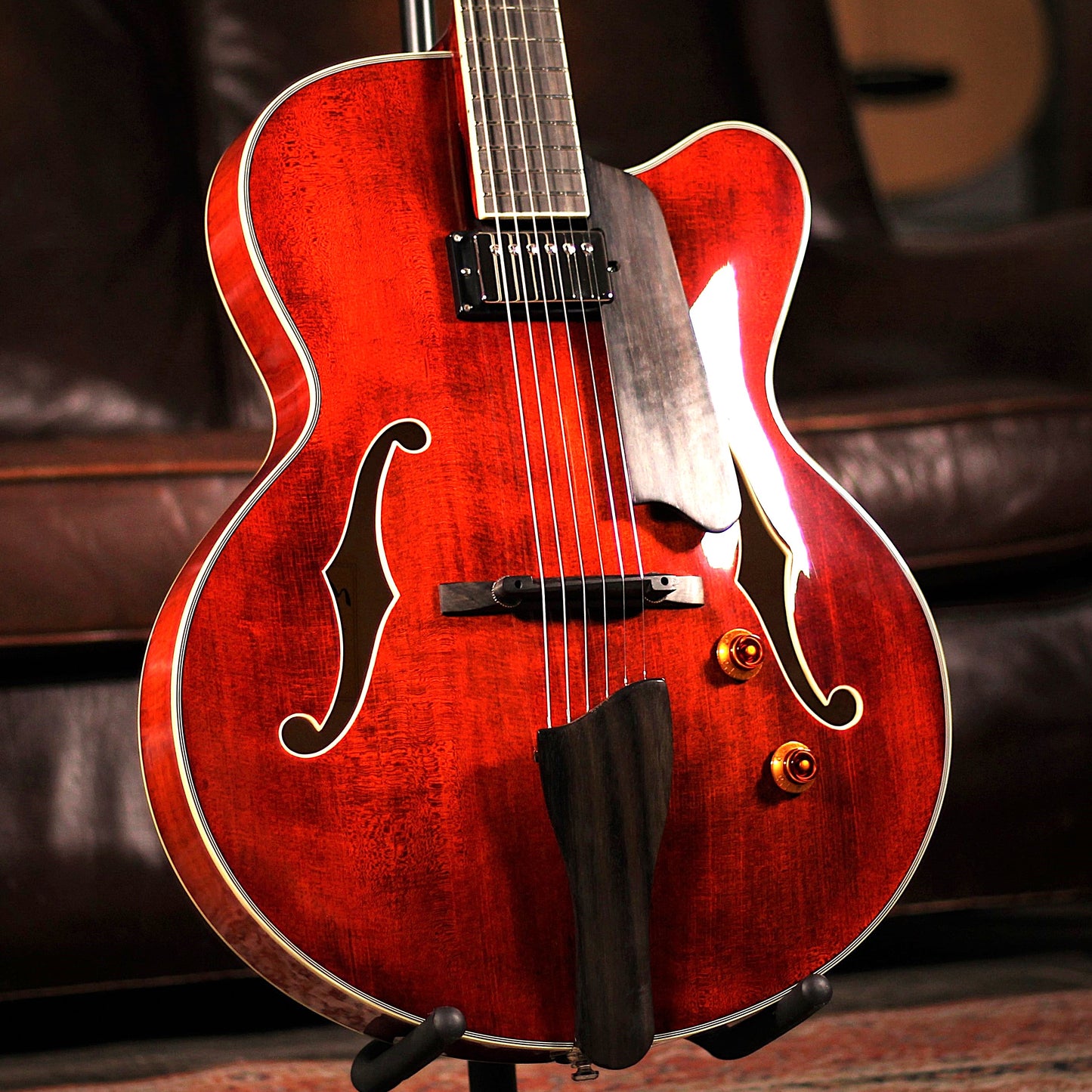 Eastman AR503CE