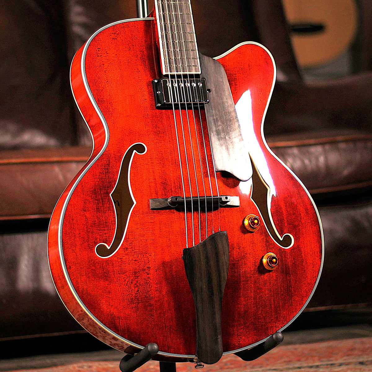 Eastman AR503CE