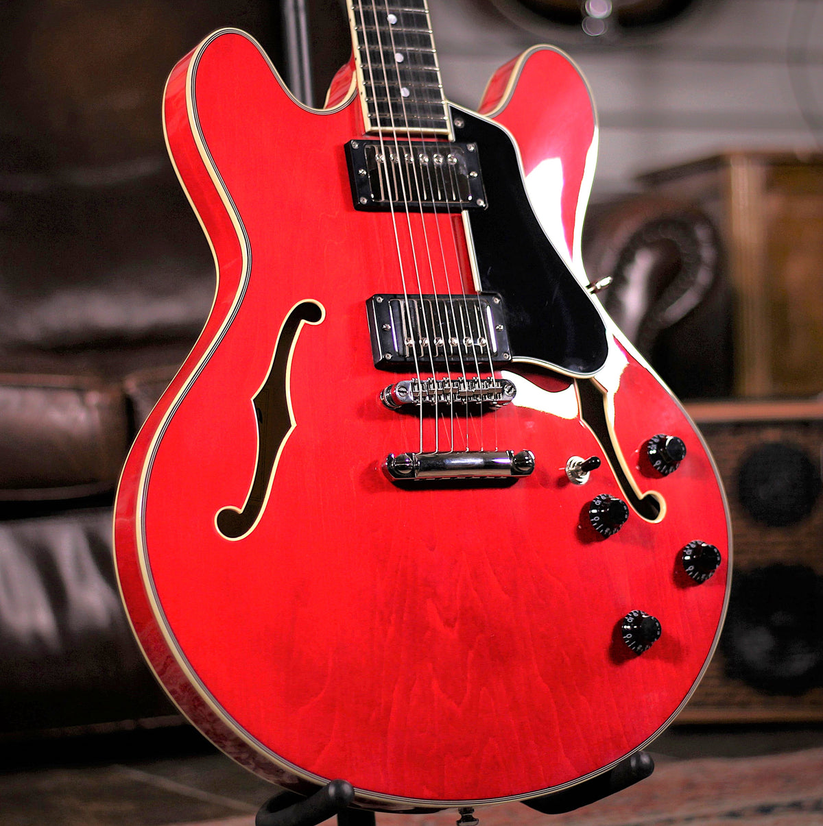 Eastman T386 Red