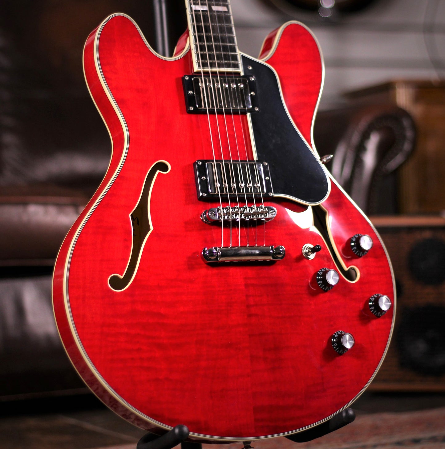 Eastman T486 Red