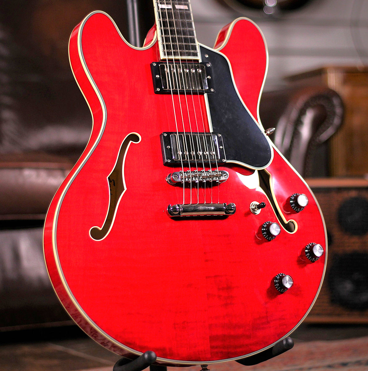 Eastman T486 Red
