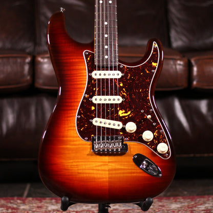 Fender 70th Anniversary American Professional II Stratocaster RW Comet Burst