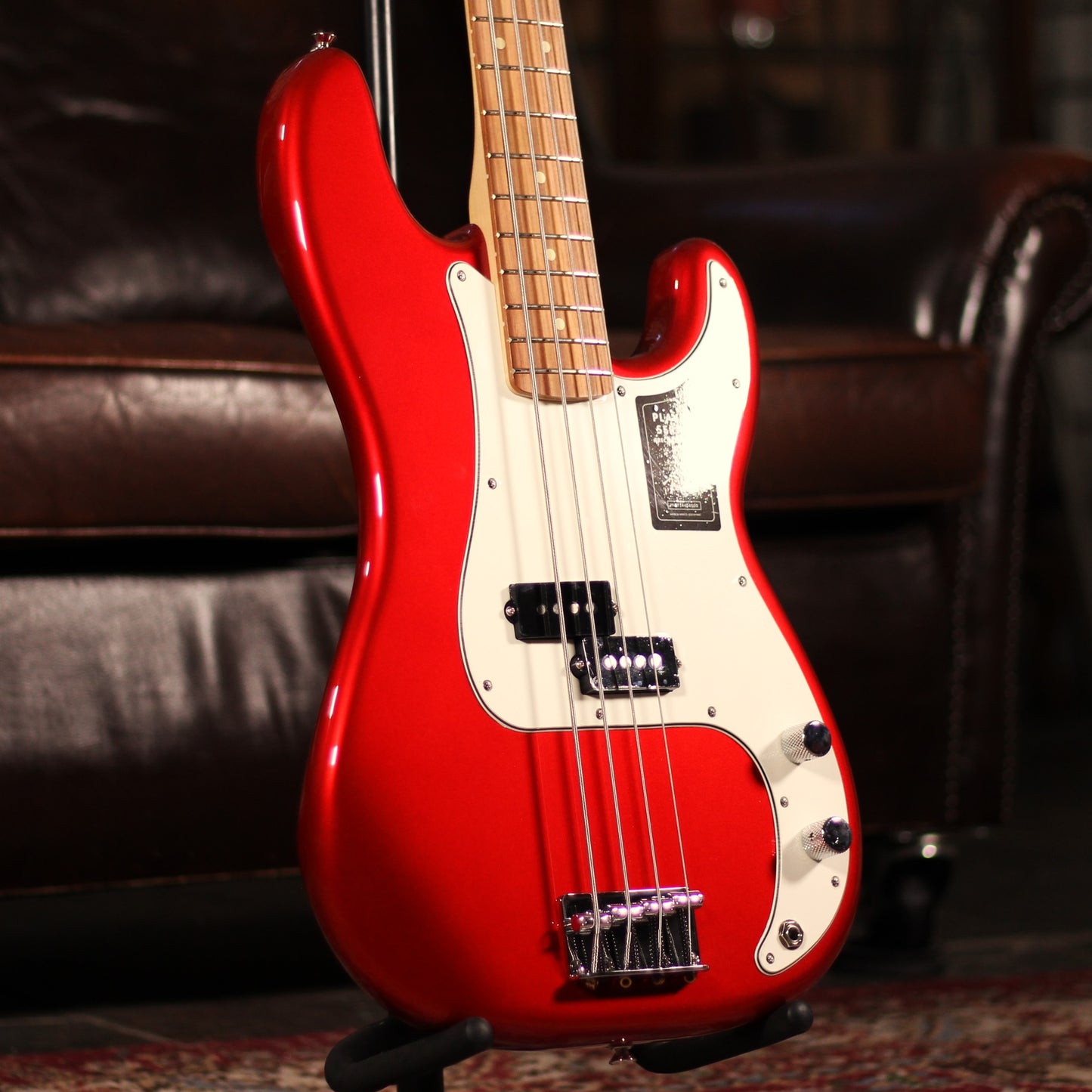 Fender Player Precision Bass Candy Apple Red