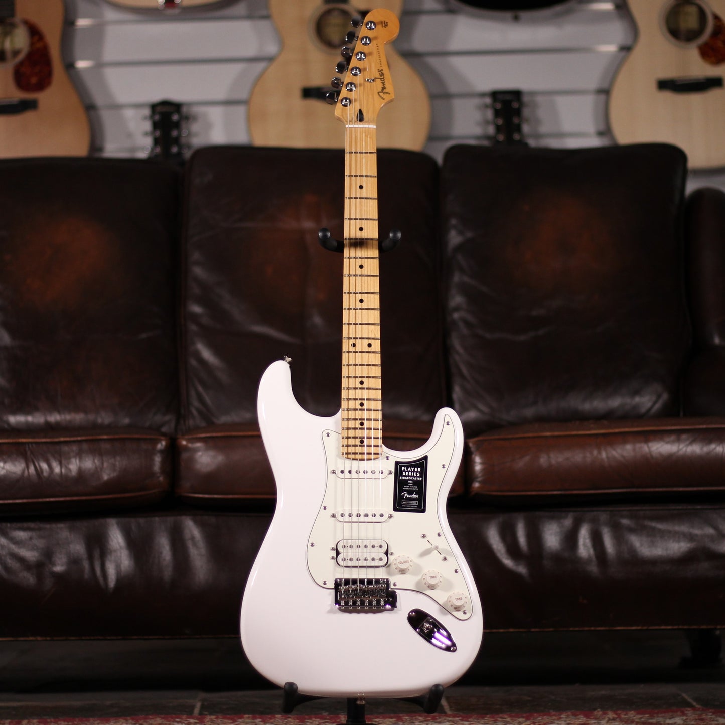 Fender Player Stratocaster HSS MN Polar White pwt