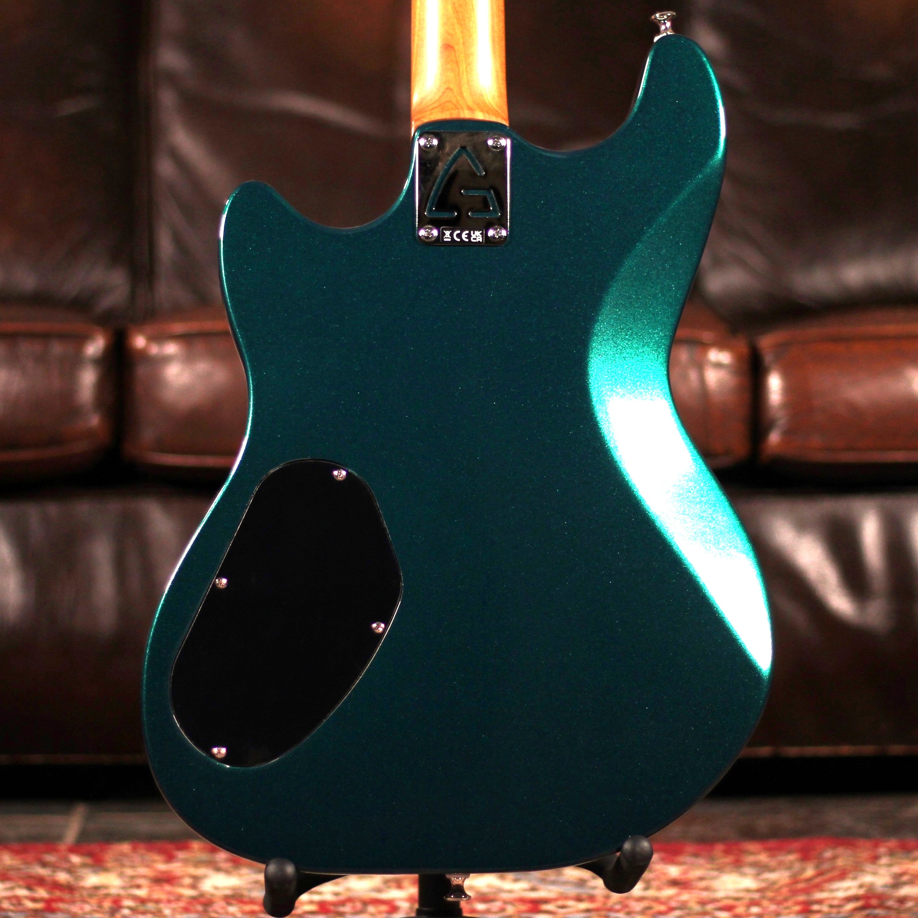 Guild Surfliner Deluxe Evergreen | Electric Guitars Derby | Foulds