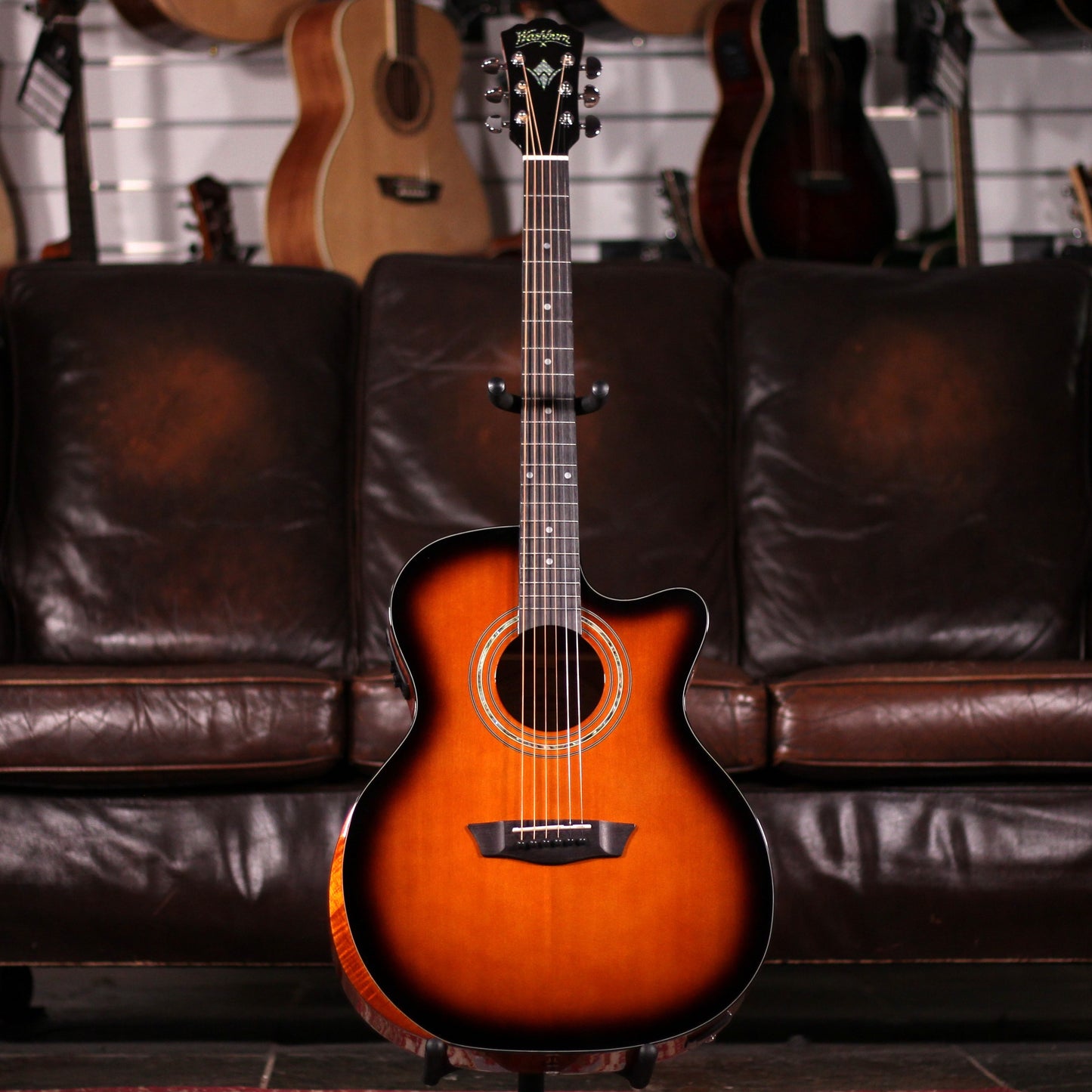 Washburn WCG10CE