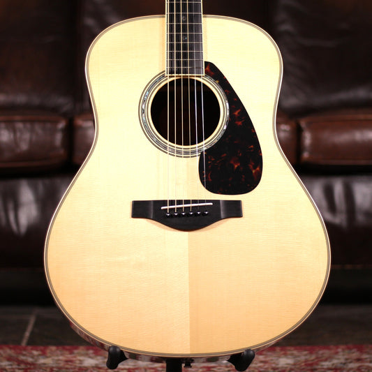 Yamaha LL16 / ARE Natural
