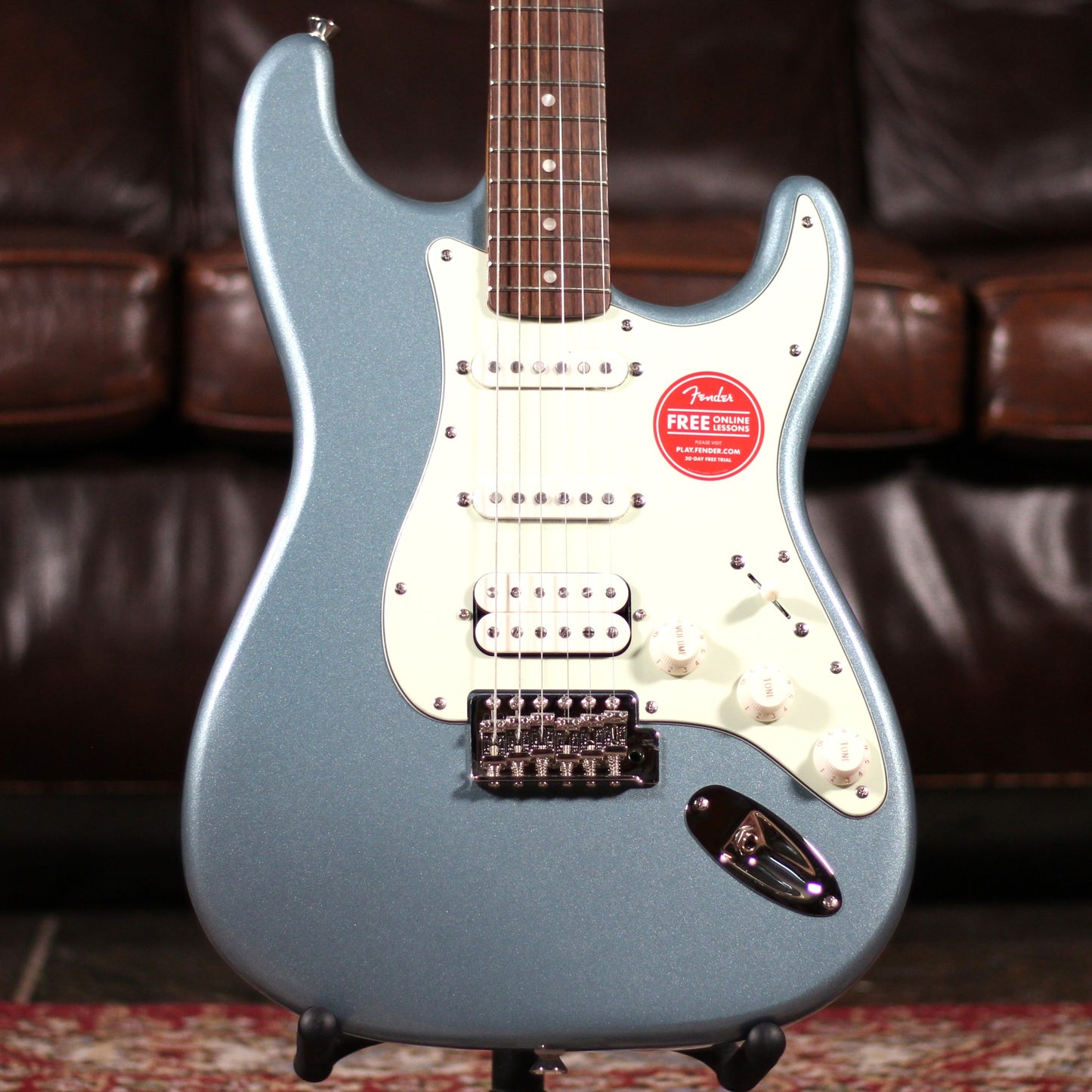 Squier 60's Limited Edition Classic Vibe Stratocaster - Ice Blue Metallic