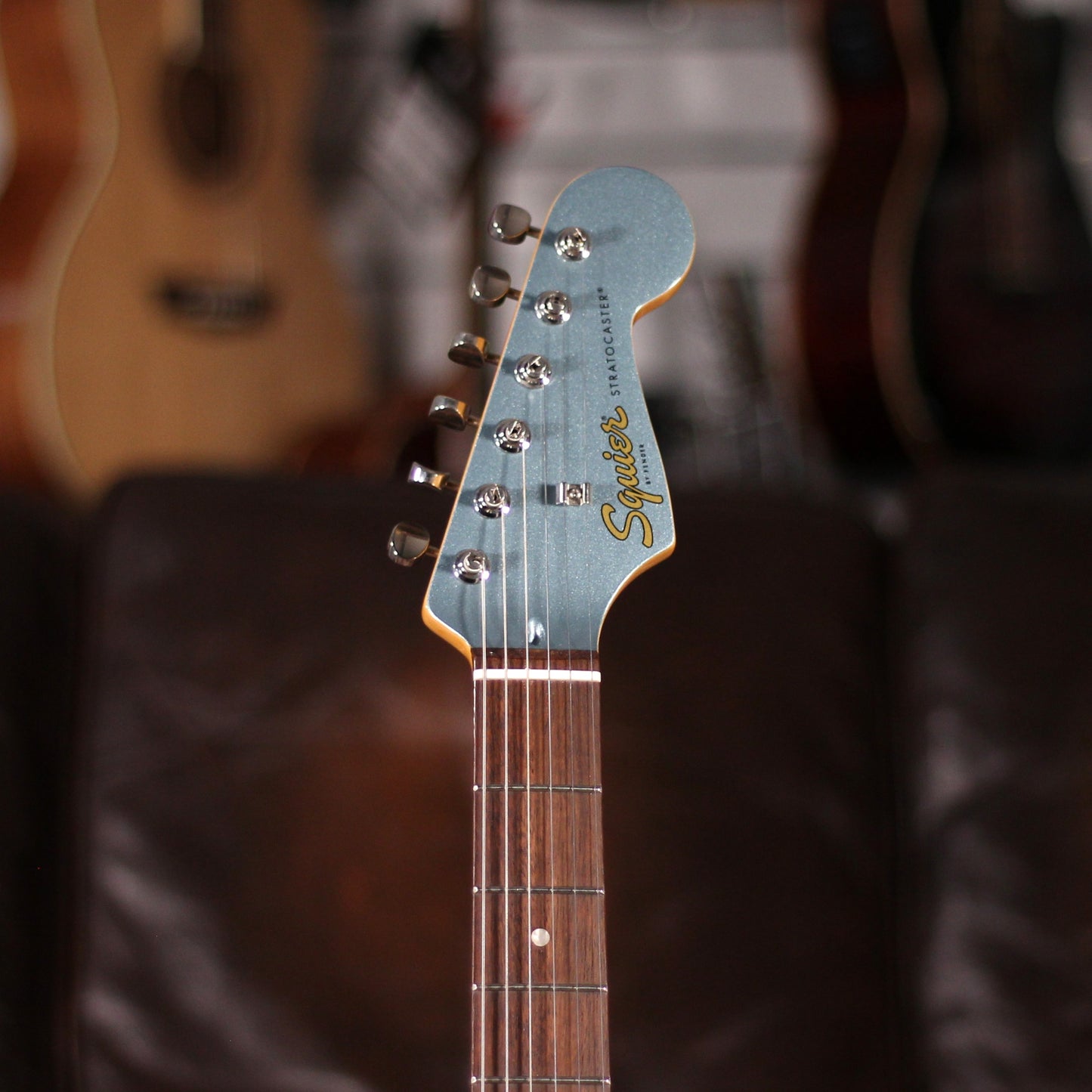 Squier 60's Limited Edition Classic Vibe Stratocaster - Ice Blue Metallic