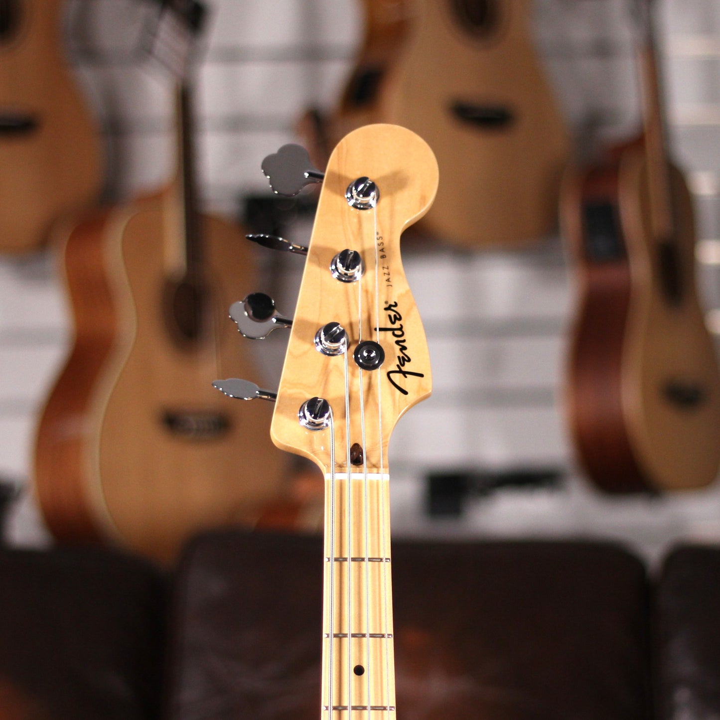 Fender Standard Jazz Bass - Black MN