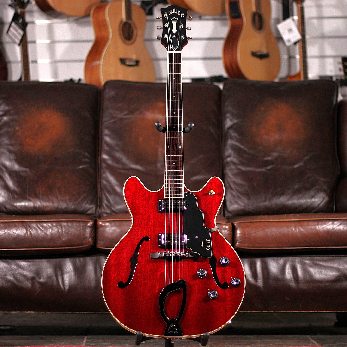 Guild Starfire IV - Cherry