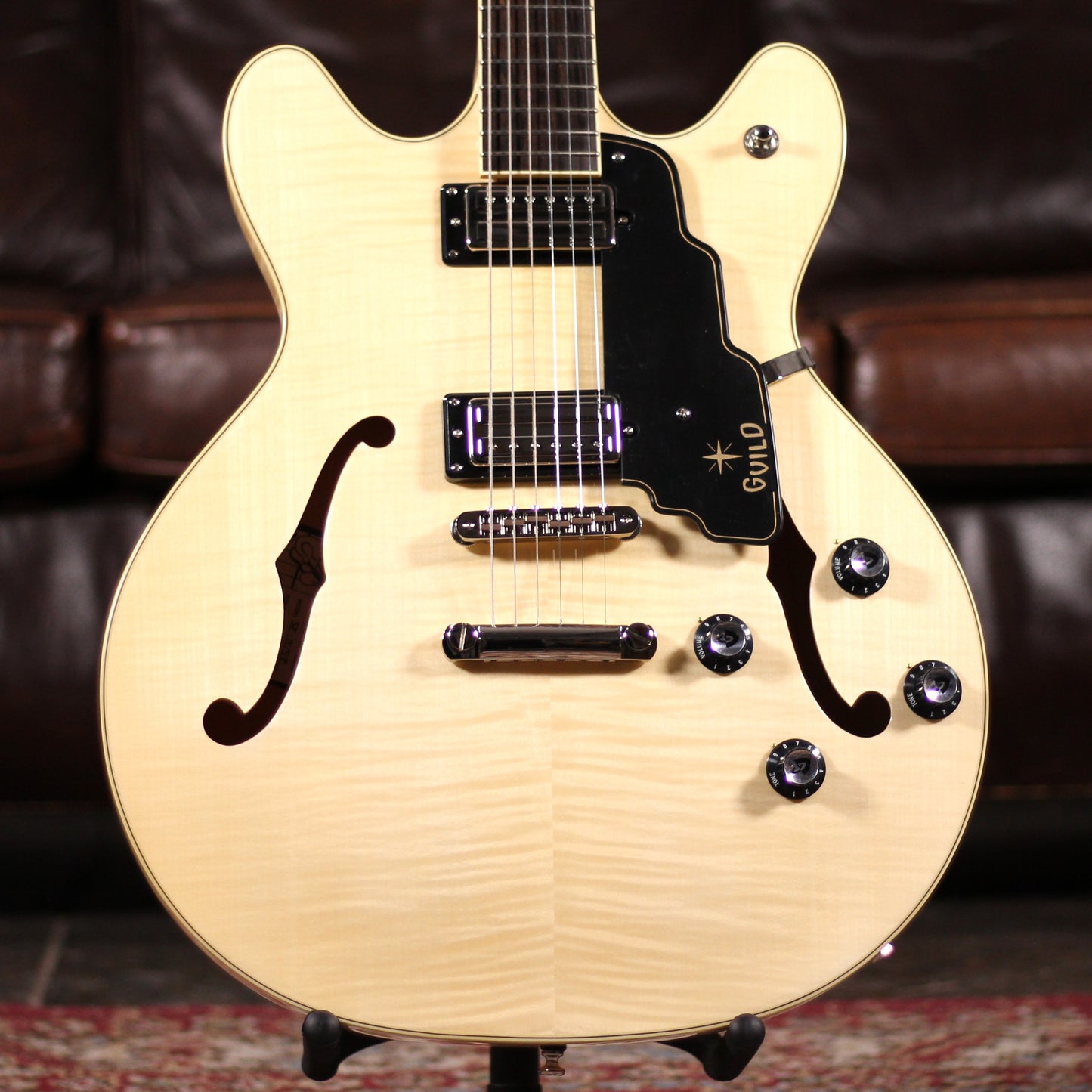 Guild Starfire IV ST - Natural Flame