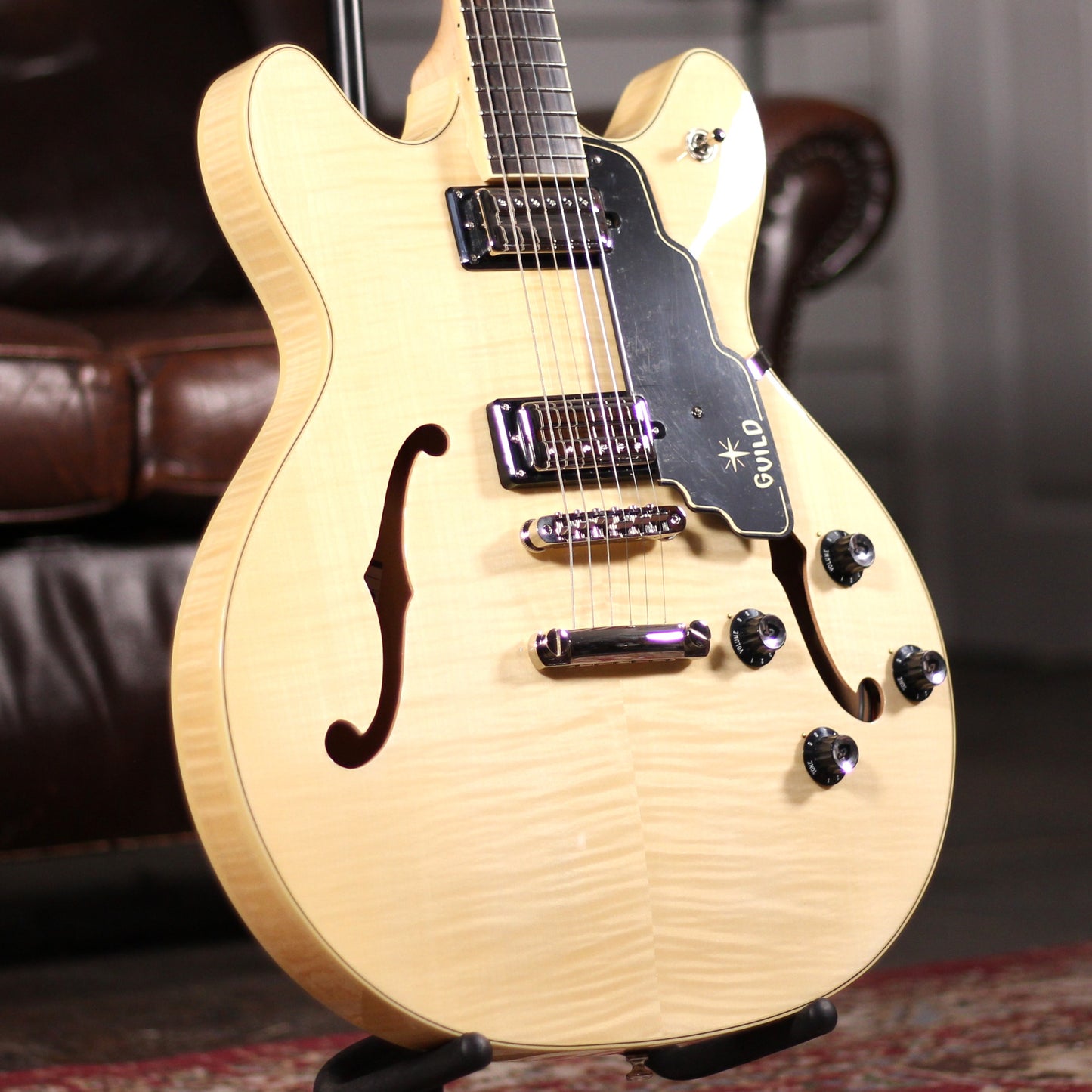 Guild Starfire IV ST - Natural Flame