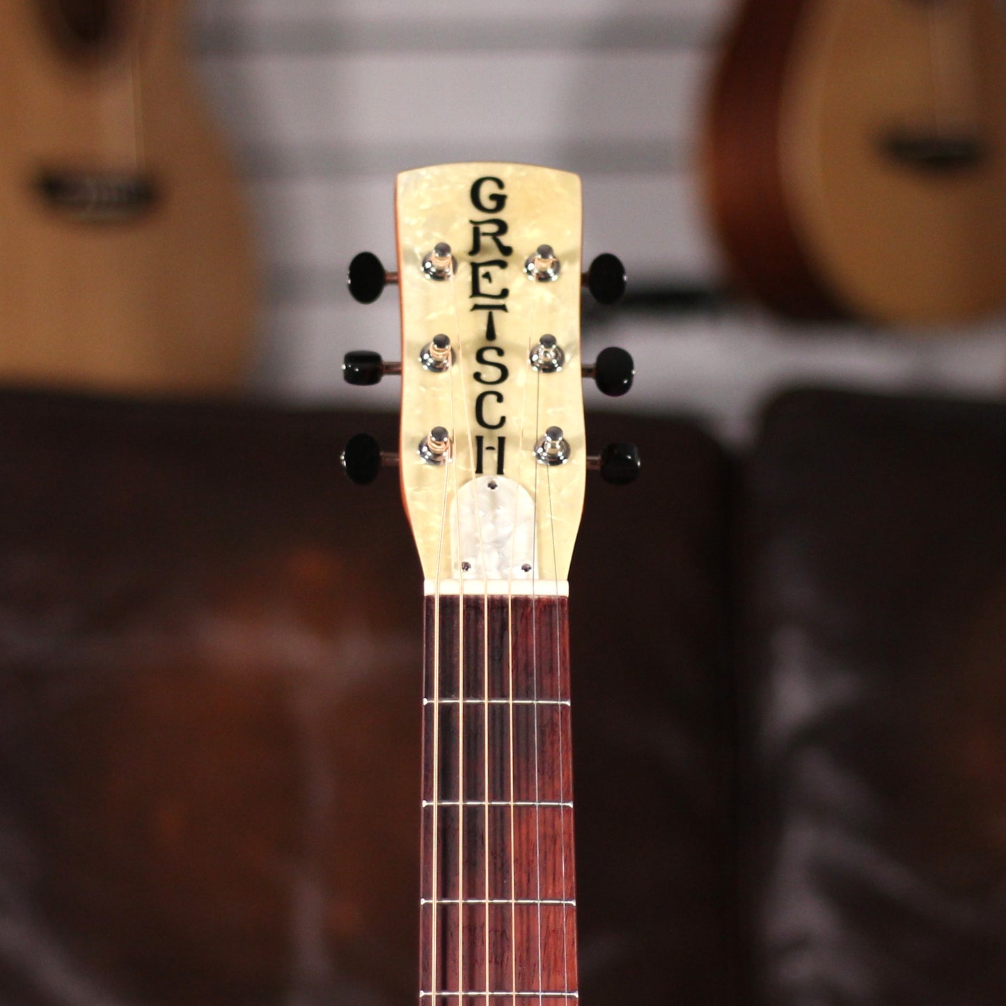 Gretsch G9200 Round Neck Boxcar Resonater