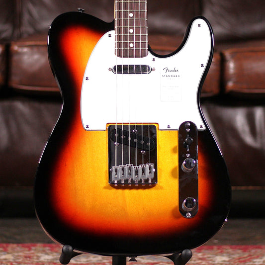 Fender Standard Telecaster - 3 Tone Sunburst