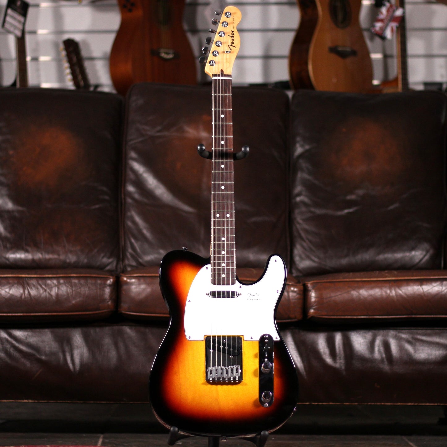 Fender Standard Telecaster - 3 Tone Sunburst