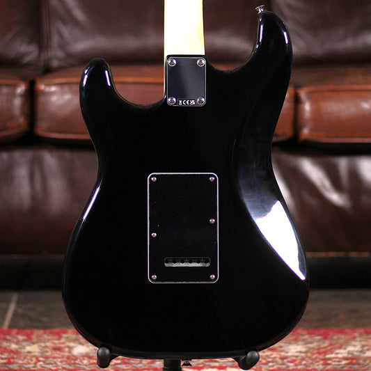 Fender Standard Stratocaster HSS - Black