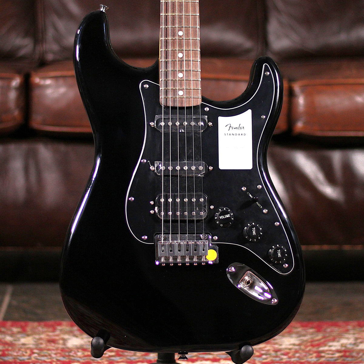 Fender Standard Stratocaster HSS - Black