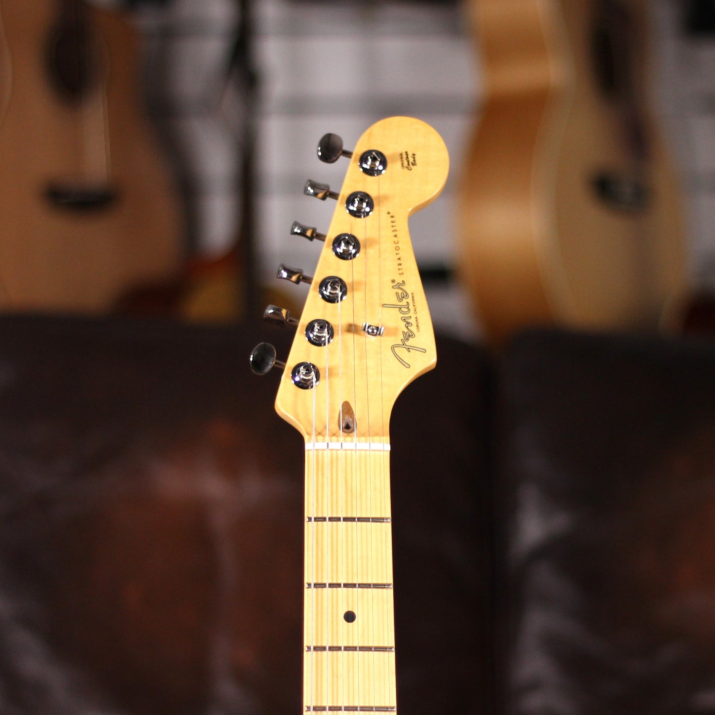 Fender American Professional Classic Stratocaster - Three Tone Sunburst