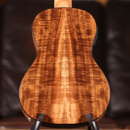 UMA UK-05SC Solid MH Top Concert