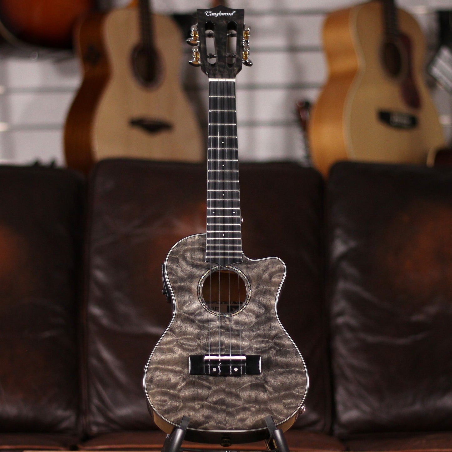 Tanglewood TWT 27E Cutaway Concert Ukulele