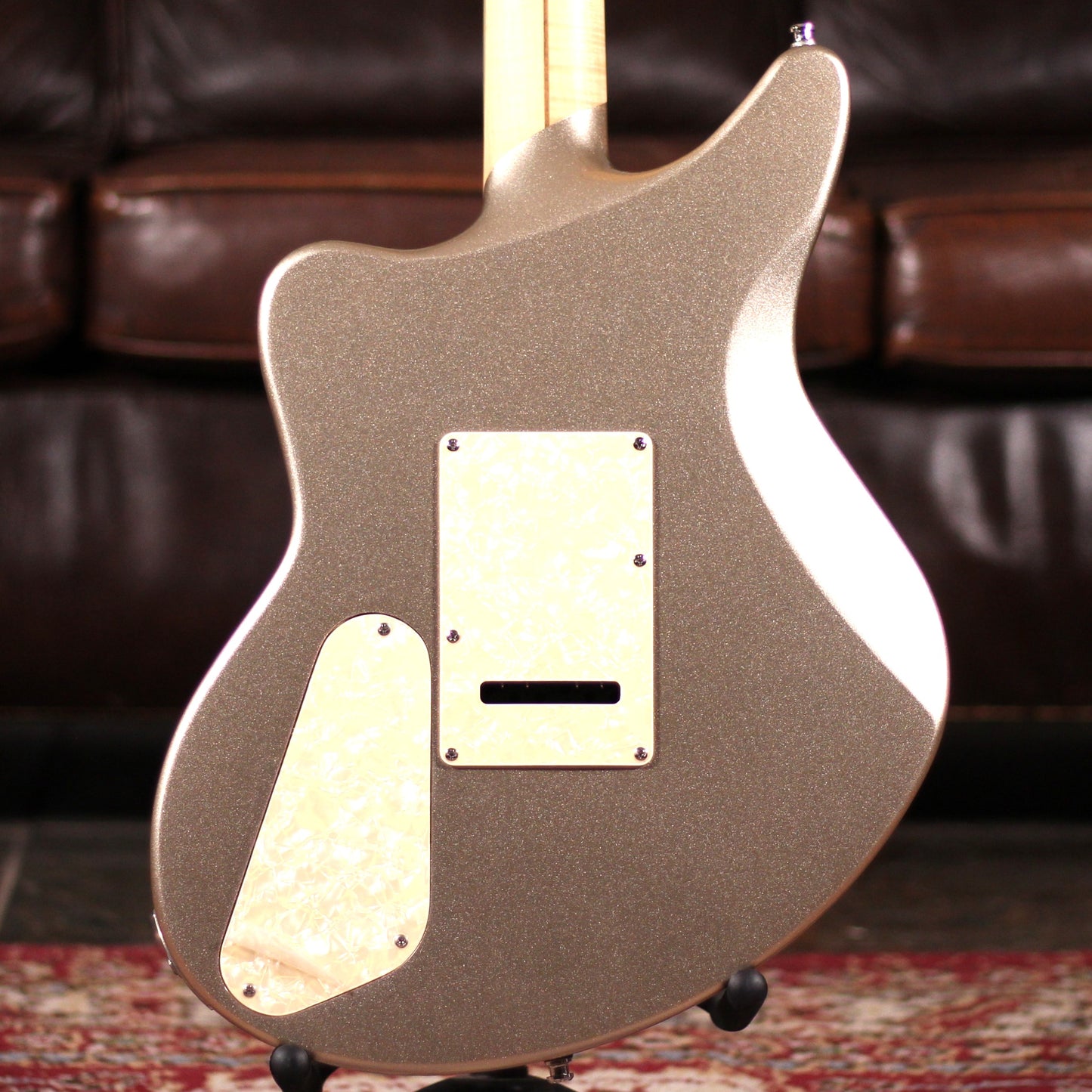 USED - D'Angelico Deluxe Bedford Desert Gold