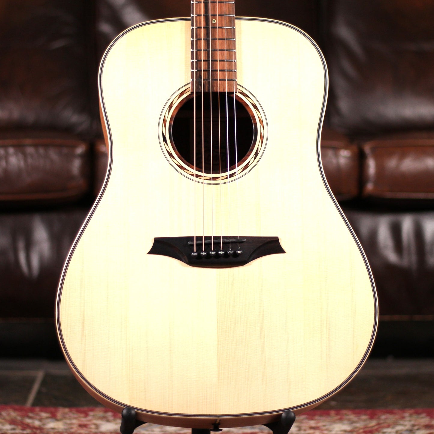 Bromo Tahoma BAT1 Dreadnaught