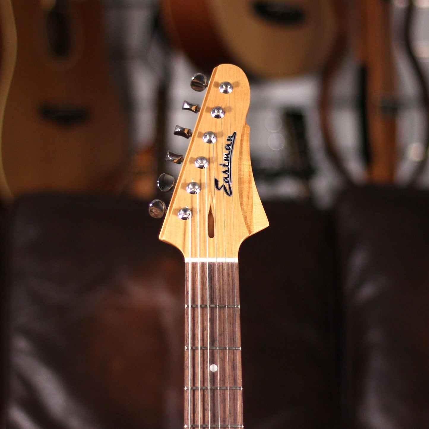 Eastman Fullertone DC62 - Moss Black