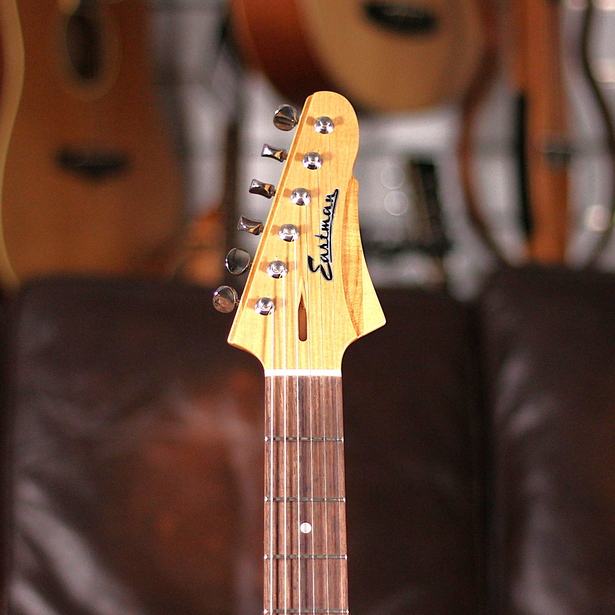 Eastman Fullertone DC62 - Moss Black