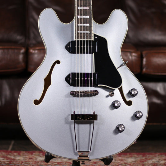 Eastman, 16" Hollow Thinline, Tonerider P90, Trapeze, Iced Blue