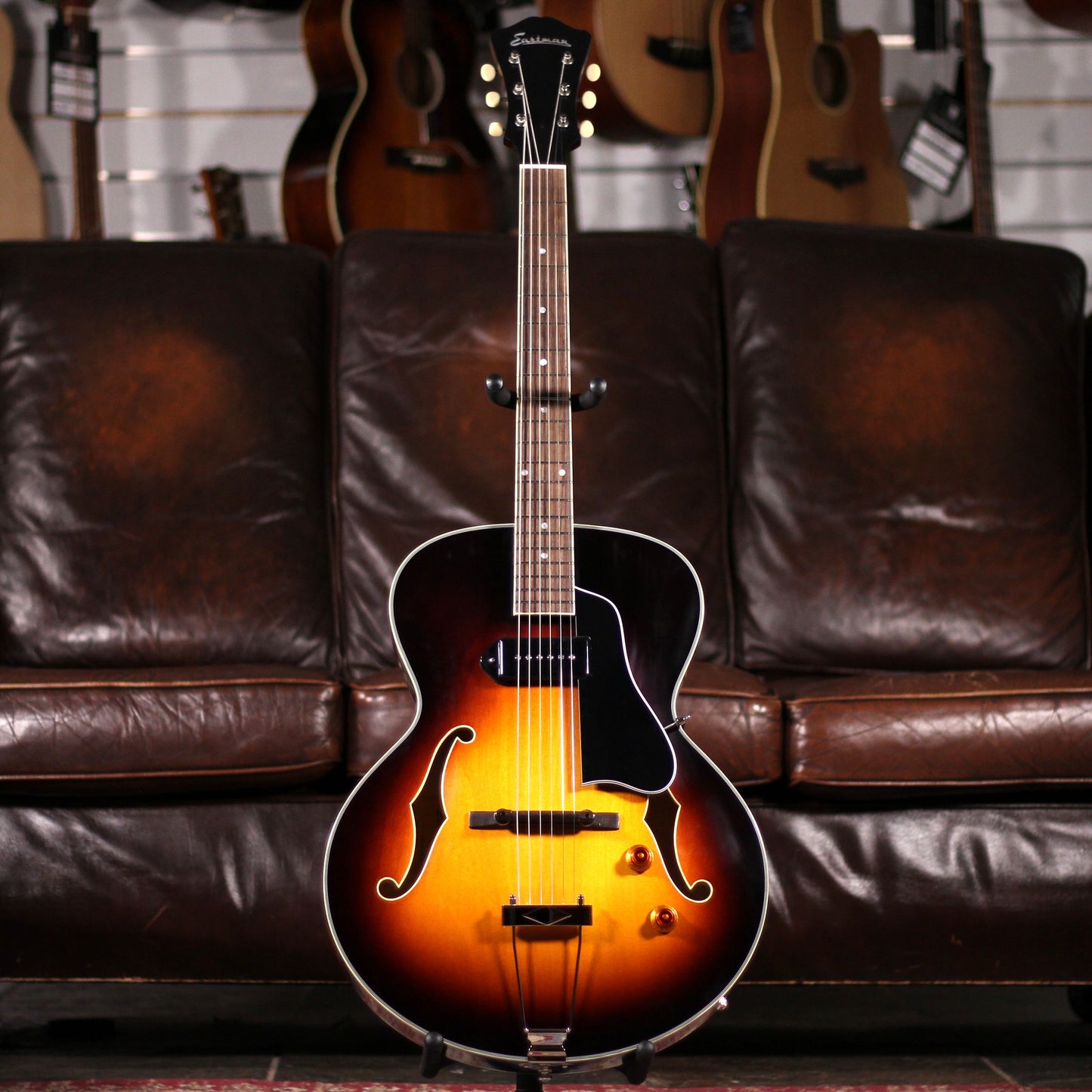 Eastman, Archtop, Tonerider Dogear P-90, Sunburst