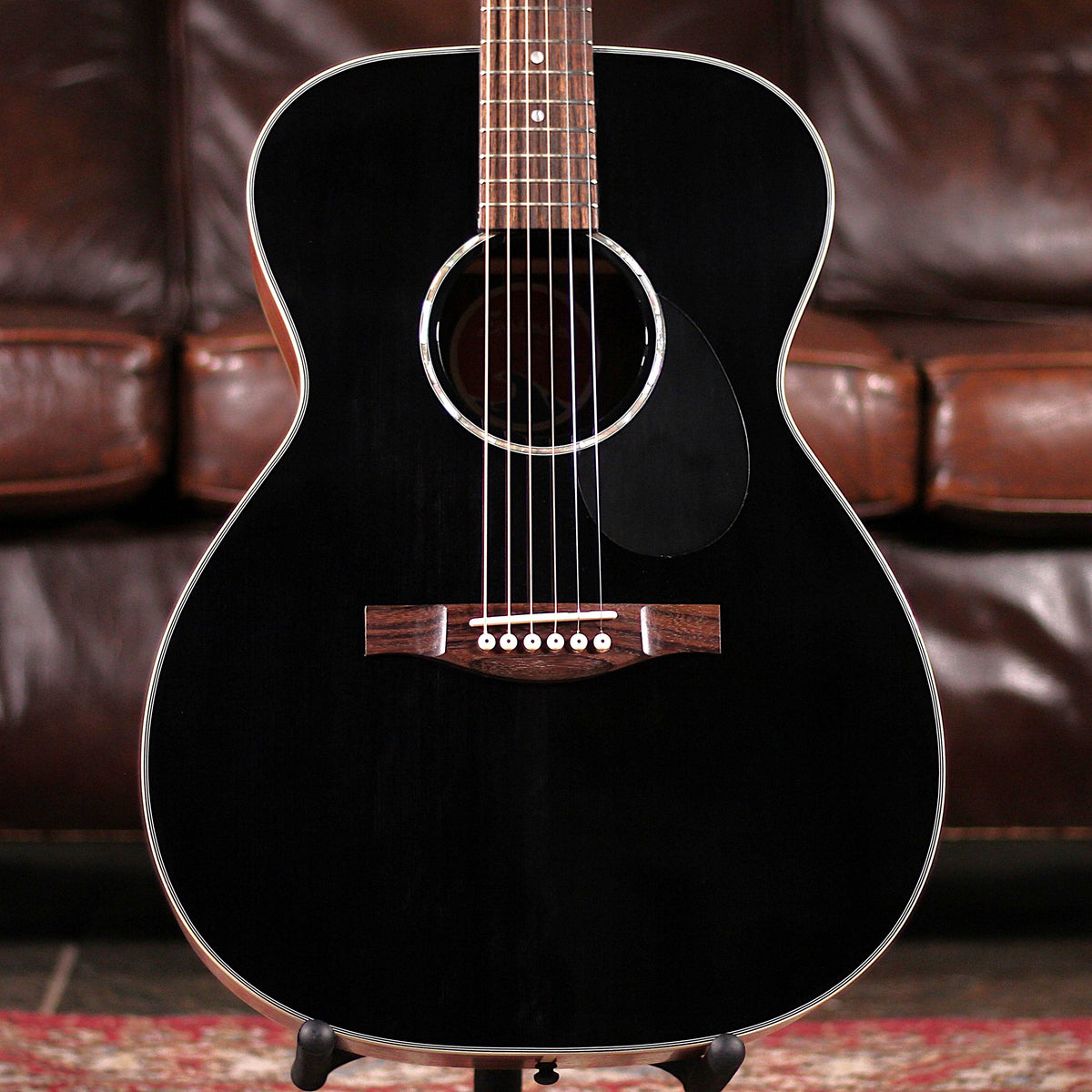 Eastman PCH2-OM-BK