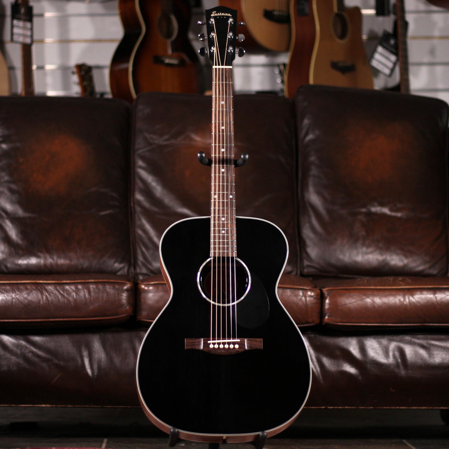 Eastman PCH2-OM-BK