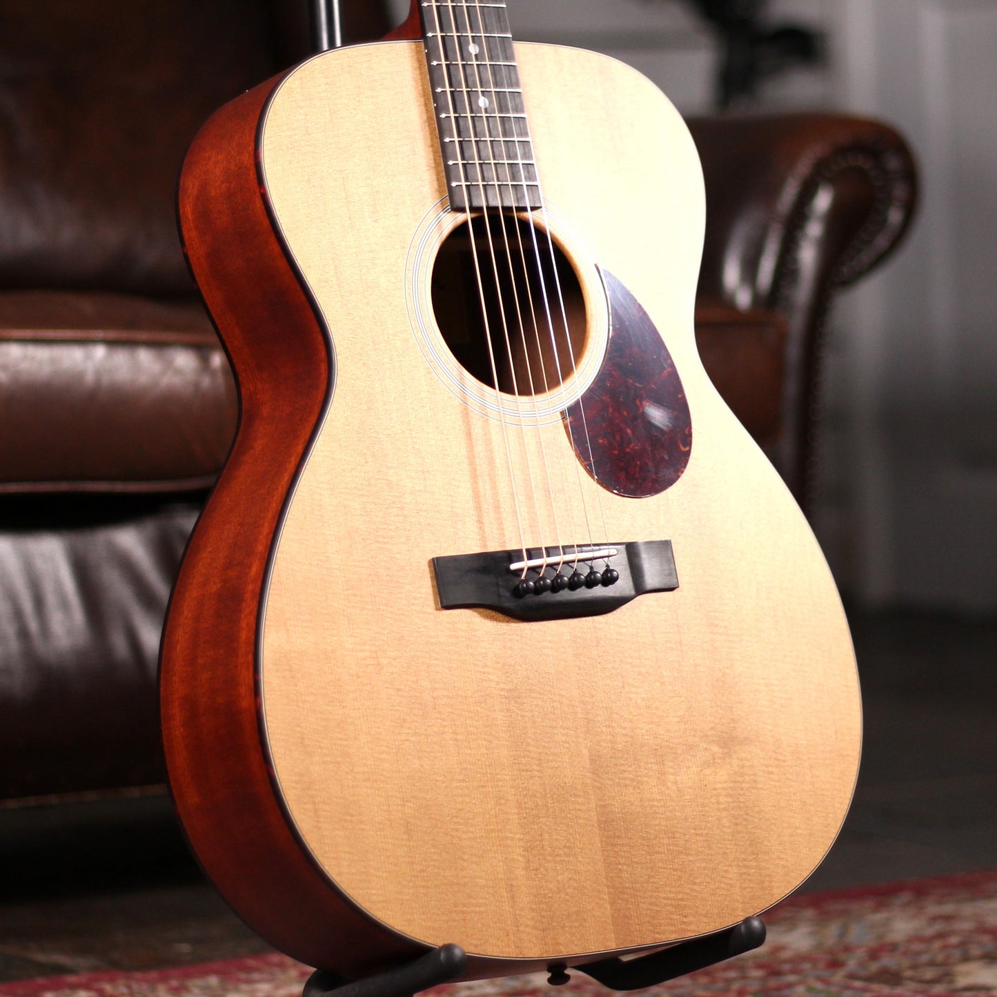 Eastman E1OM