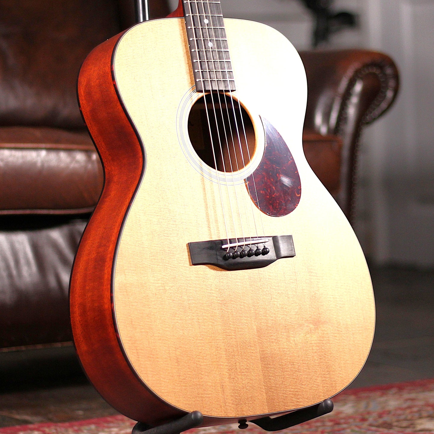 Eastman E1OM