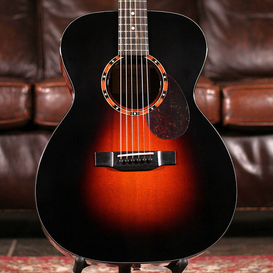 Eastman E2OM-DLX-SB
